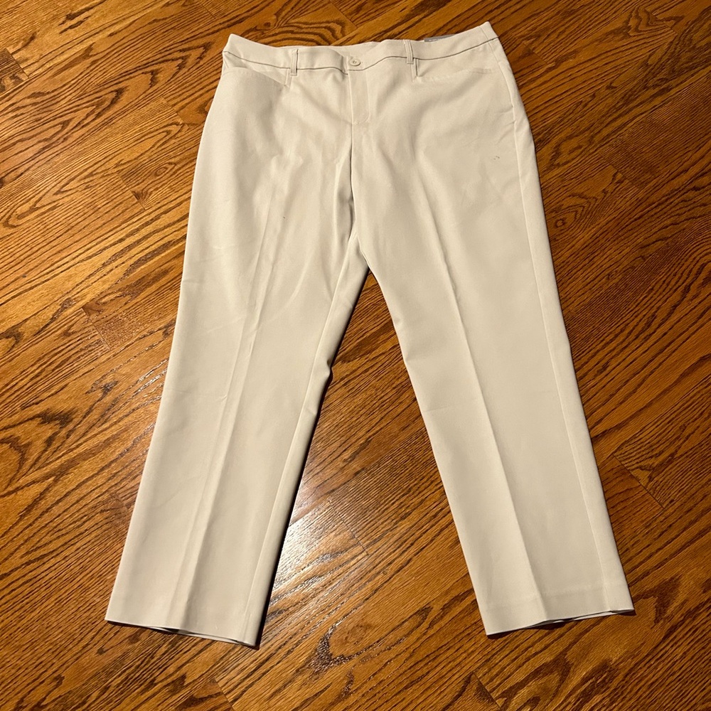 NWT CJ Banks | The Uptown Pant in Khaki